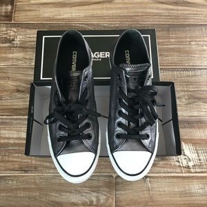 All Star Converse size 9.5